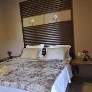 Deluxe Zimmer mit Kingsize-Bett
